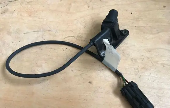 Opel Astra H Crankshaft position sensor 90412795