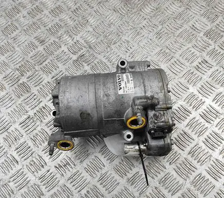 Volvo XC90 Air conditioning (A/C) compressor (pump) 31455426