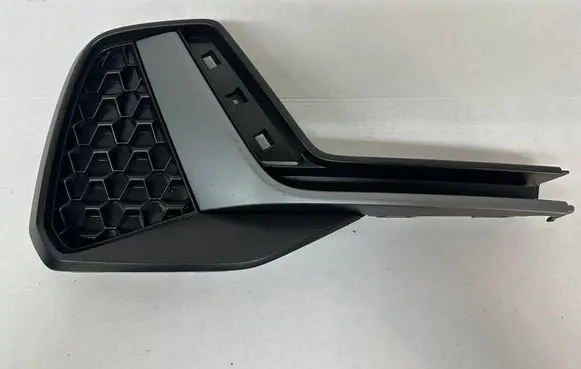 Audi A1 Front bumper lower grill 82A807833B 82A807833