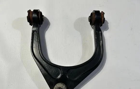 Maserati Ghibli Front upper control arm/wishbone gca12496