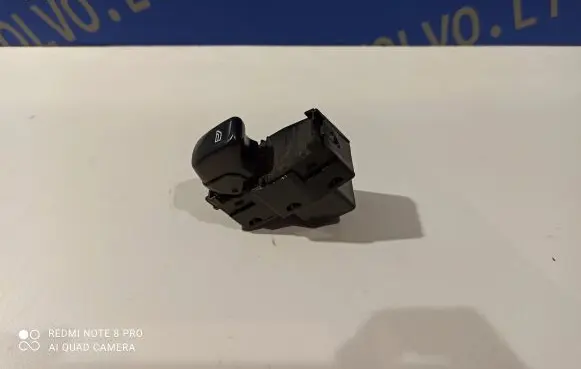 Volvo V70 Electric window control switch