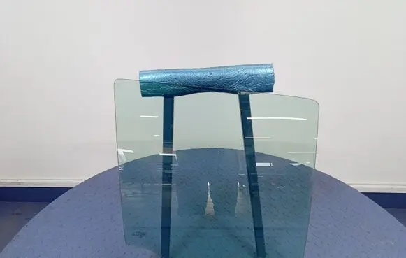 Mazda 2 Rear door window glass
