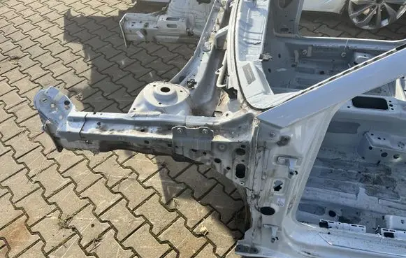 Seat Leon IV Front side member VW27645