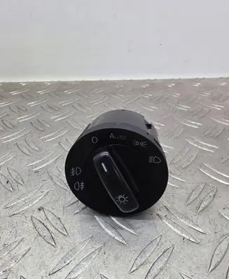 Volkswagen PASSAT B6 Light switch 1K0941431BM