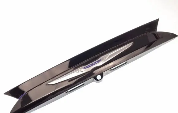 Chrysler Pacifica Trunk door license plate light bar 5RL88AXRAK 41009YKK