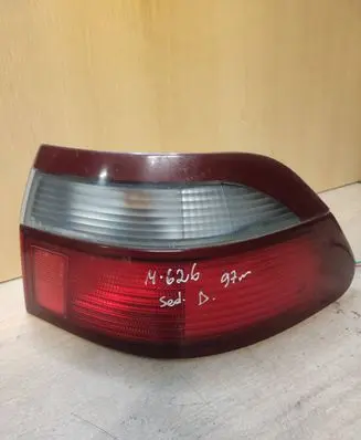 Mazda 626 Rear/tail lights 22061827