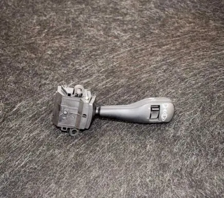 BMW 3 E46 Indicator stalk 8363664