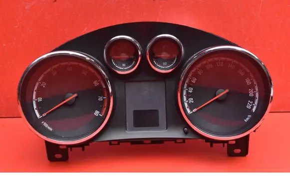 Speedometer (instrument cluster)