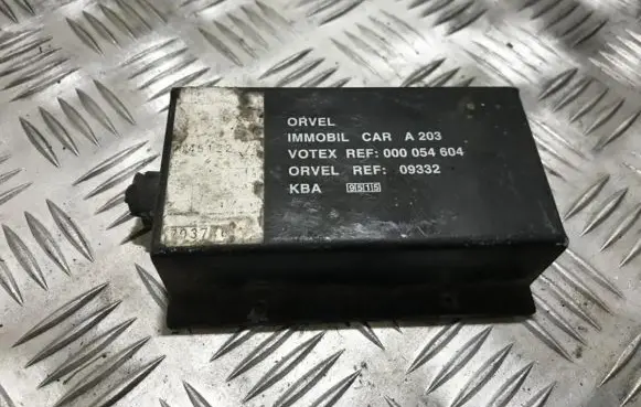Volkswagen Golf III Other control units/modules 000054604 a203