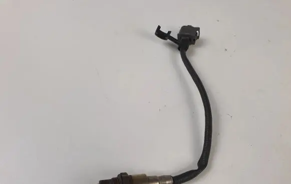 Mercedes-Benz CLA C117 X117 W117 Lambda probe sensor 0075426318