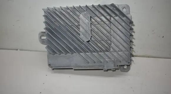 Opel Mokka X Sound amplifier 42672428