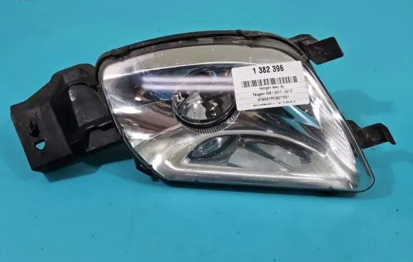 Peugeot 308 Front fog light 9674041680 IMPRK1382396