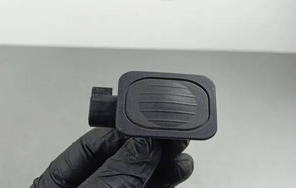 Jeep Grand Cherokee WL Tailgate opening switch 68303988AA