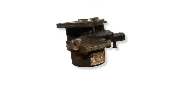 Dacia Logan I Vacuum pump 8200521381
