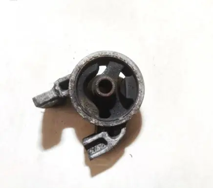 Engine mount bracket