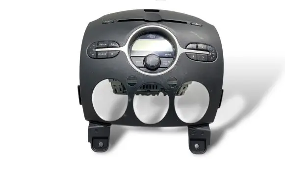 Mazda 2 Radio/CD/DVD/GPS head unit DL4066AR0 14797726