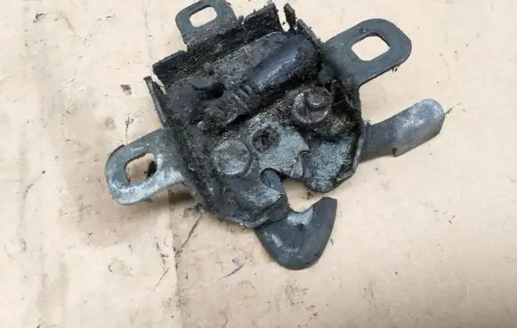 Fiat Panda II Engine bonnet/hood lock/catch