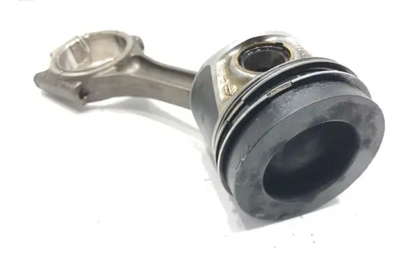 Skoda Superb B6 (3T) Piston with connecting rod CFF
