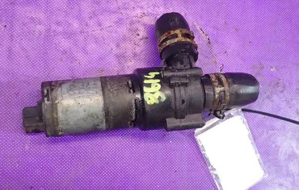 Opel Omega B2 Water pump 90448286