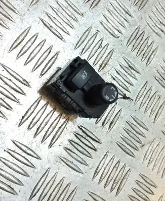 Subaru XV I Wing mirror switch 83061FJ000