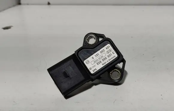 Volkswagen Transporter - Caravelle T5 Air pressure sensor 038906051C 0281002401