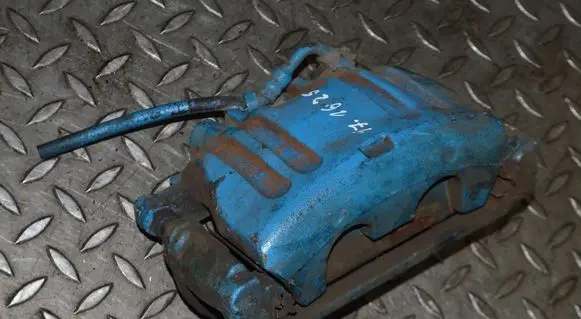 Chrysler 300 - 300C Front brake caliper