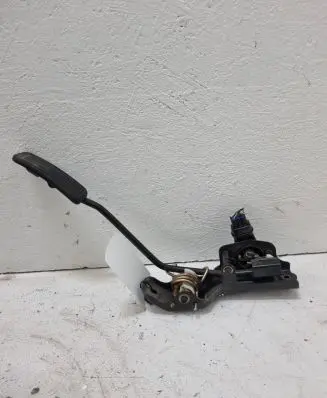 Toyota Prius (XW10) Accelerator throttle pedal 8928147010