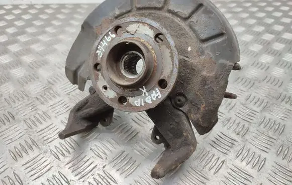 Skoda Fabia Mk2 (5J) Front wheel hub