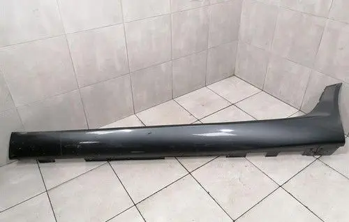 Aston Martin DB11 Side skirt rear trim AD4310609AB