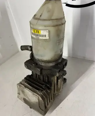 Opel Astra G Power steering pump 554552
