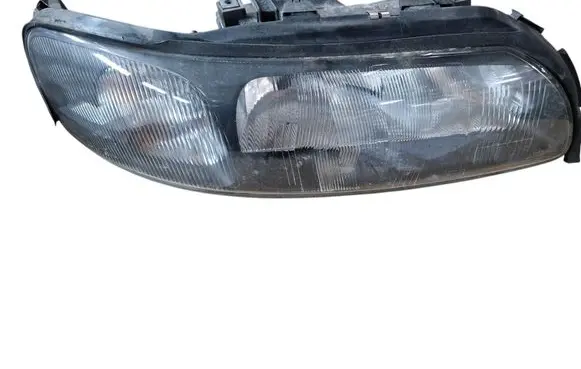 Volvo V70 Headlight/headlamp 043493 89014870