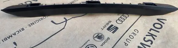 Audi e-tron Panel trim 4KE820074