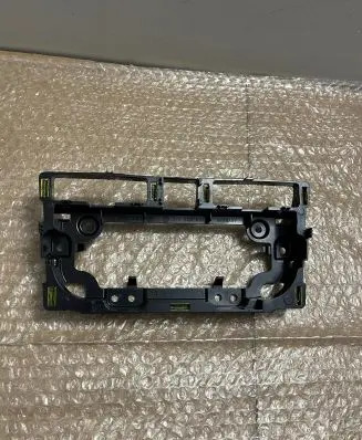 Volkswagen Golf Sportsvan Radio/GPS head unit trim 510858087