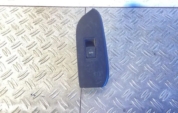 Toyota Land Cruiser (J150) Electric window control switch 7427160250