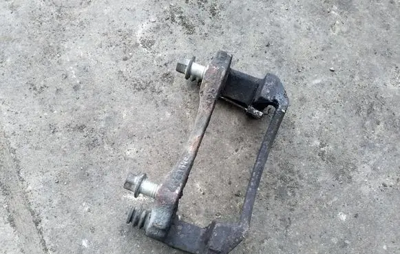 Opel Sintra Front Brake Caliper Pad/Carrier 