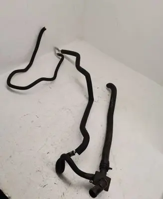 Mercedes-Benz GLE (W166 - C292) Engine coolant pipe/hose A1668304000
