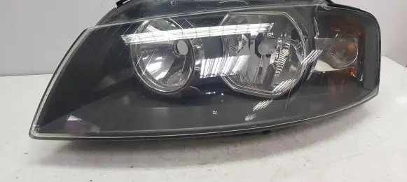Audi A3 S3 8P Headlight/headlamp 8P0941003K