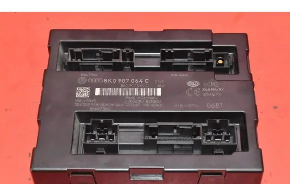 Audi A5 8T 8F Comfort/convenience module 8K0907064C