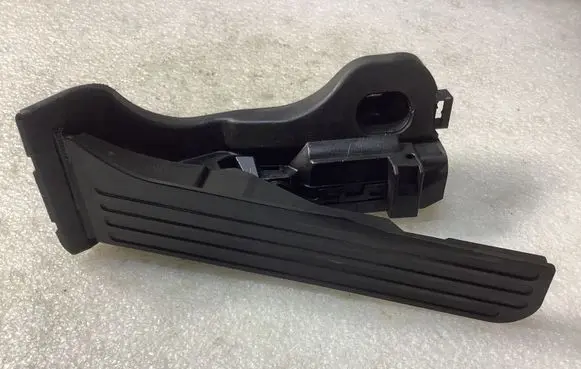 Volkswagen Jetta V Accelerator throttle pedal 1K1721503P