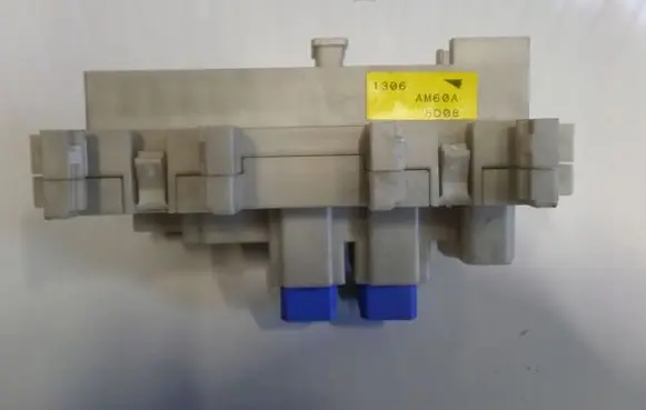 Nissan Murano Z50 Fuse box set 1306AM60A