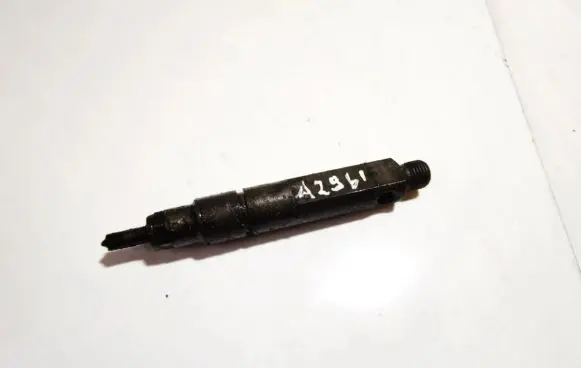 Renault Laguna I Fuel injector kbel58p147