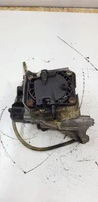 Citroen DS4 Fuel filter housing 9813802280