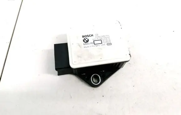 BMW 5 E60 E61 ESP acceleration yaw rate sensor 0265005711 6782370-01