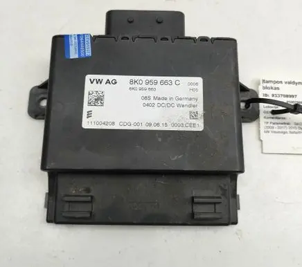 Skoda Yeti (5L) Voltage converter/converter module 8K0959663C
