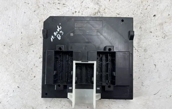 Audi Q3 F3 Comfort/convenience module 5Q0937085CC BCMPQ37H A3C00413604