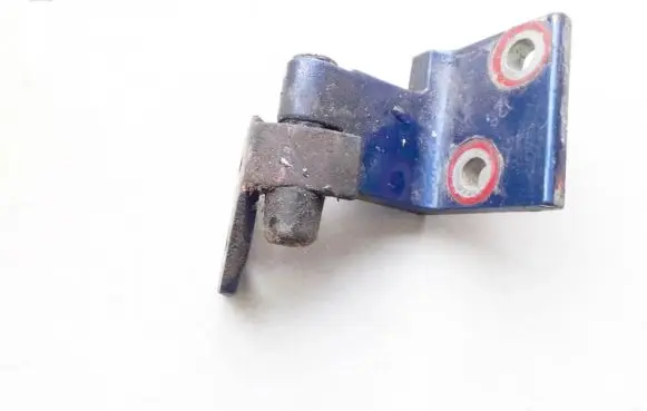 Peugeot 406 Rear door lower hinge