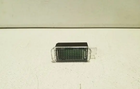Audi e-tron Other interior light 4E0947415