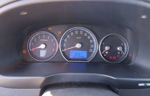 Hyundai Santa Fe Speedometer (instrument cluster) 940032B140 11000841800H