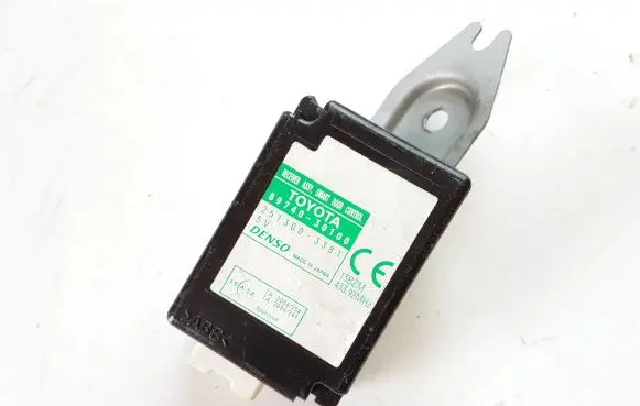 Lexus GS 300 350 430 450H Door control unit/module 8974030100 2513003381