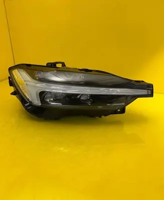 Volvo XC60 Headlight/headlamp 32404706